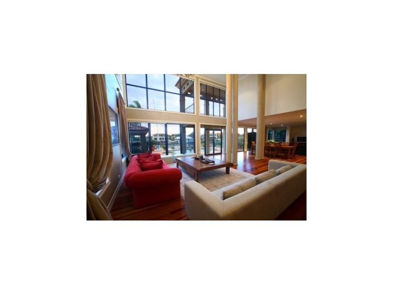 32 Mooloolah Island, Minyama QLD 4575