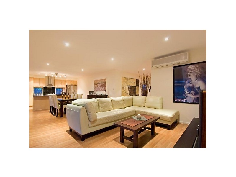 34 Riveroak Way, Sippy Downs QLD 4556