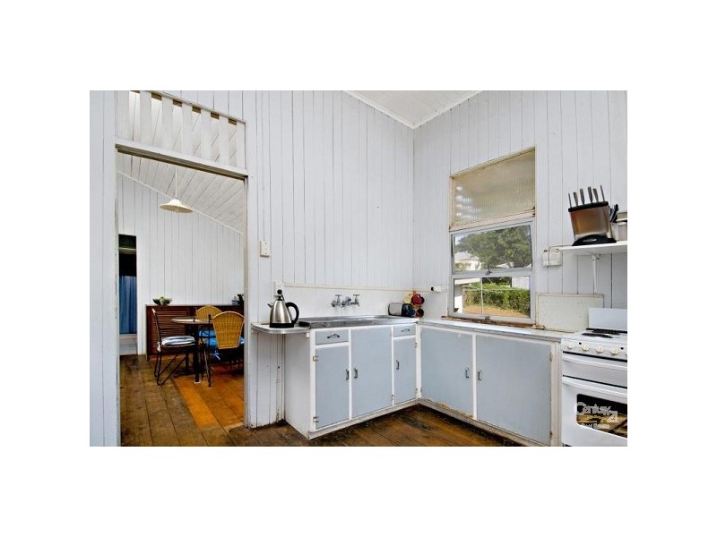 35 Arundell Avenue, Nambour QLD 4560