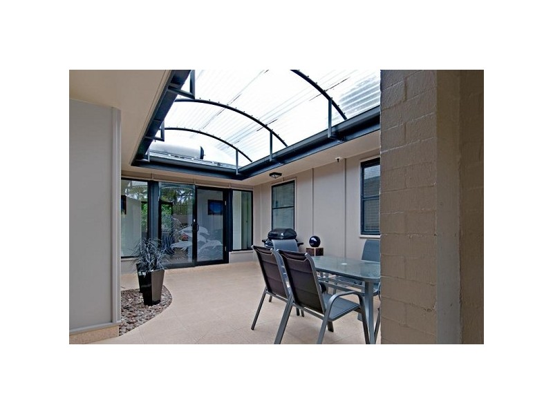 61 Broadwater Avenue, Maroochydore QLD 4558