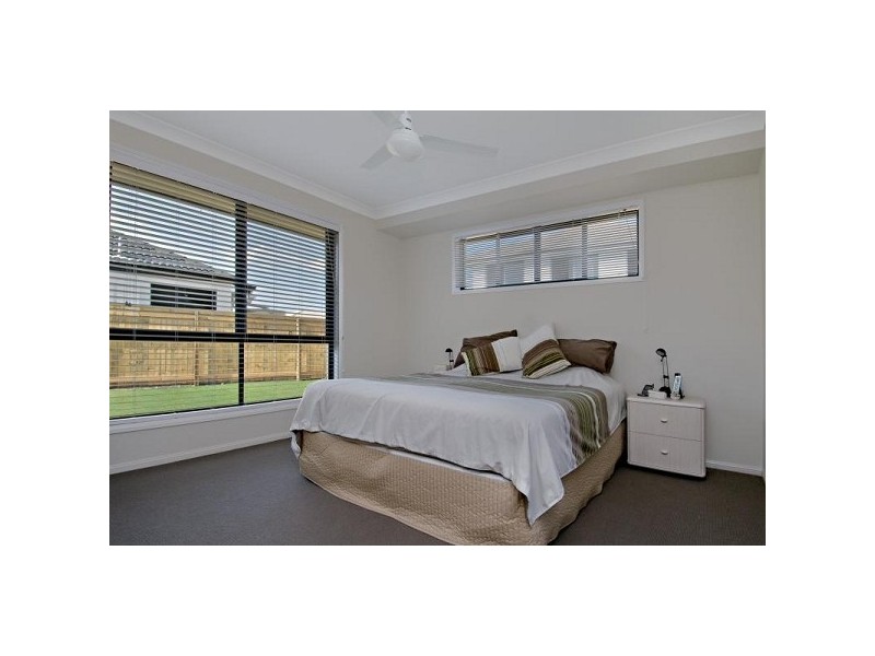 4 Peppermint Crescent, Sippy Downs QLD 4556