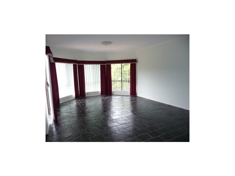 7 Noomar Drive, Doonan QLD 4562