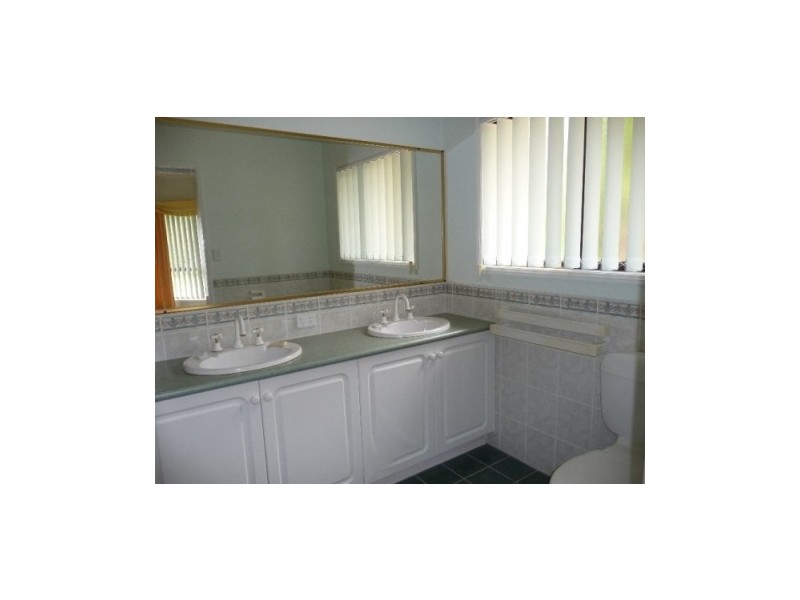 7 Noomar Drive, Doonan QLD 4562