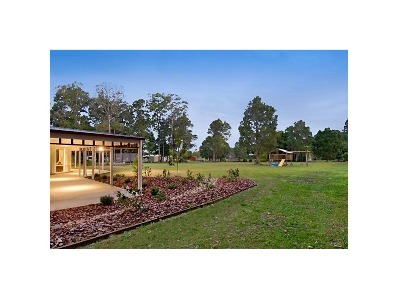 8 Evergreen Drive, Glenview QLD 4553