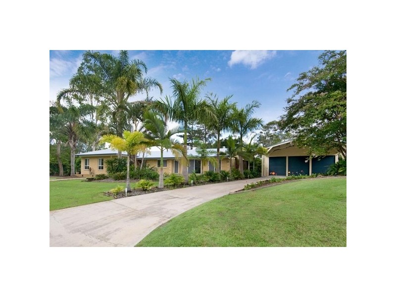 1 Whipbird Place, Glenview QLD 4553