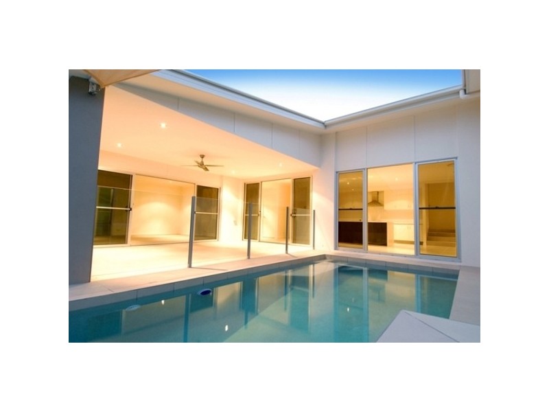 1 Strezlecki Close, Buderim QLD 4556