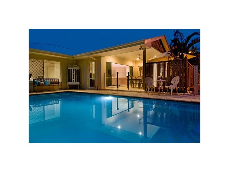 1 Springbrook Grove, Buderim QLD 4556