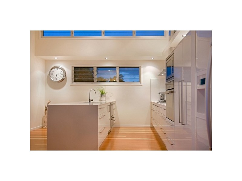 6 Sycamore Street, Mudjimba QLD 4564