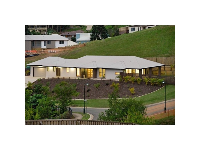 2-4 Oasis Court, Woombye QLD 4559