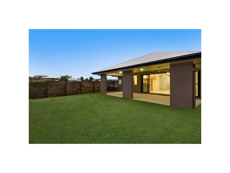2-4 Oasis Court, Woombye QLD 4559