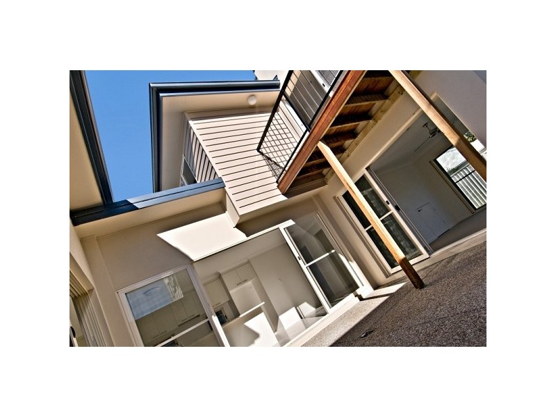 11 Tarawa Street, Parrearra QLD 4575