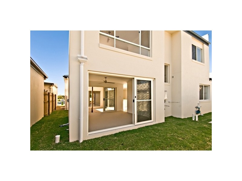 11 Tarawa Street, Parrearra QLD 4575