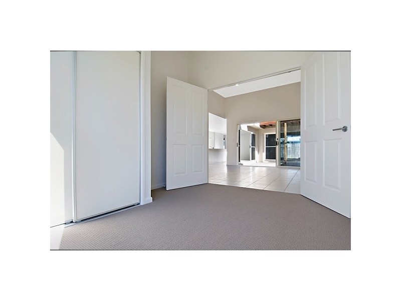 11 Tarawa Street, Parrearra QLD 4575