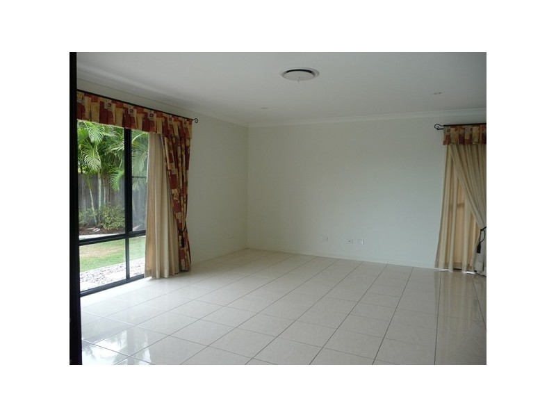 25 Sandleigh Crescent, Sippy Downs QLD 4556