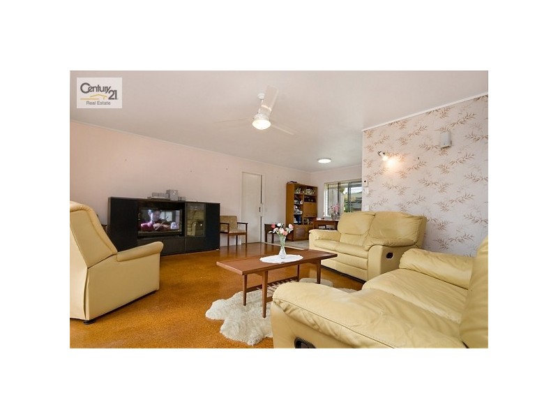 89 School Road, Maroochydore QLD 4558