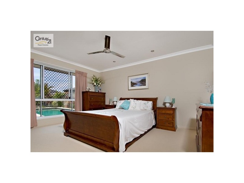 30 Sailfish Drive, Mountain Creek QLD 4557