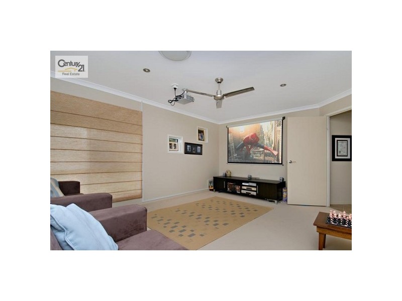 30 Sailfish Drive, Mountain Creek QLD 4557