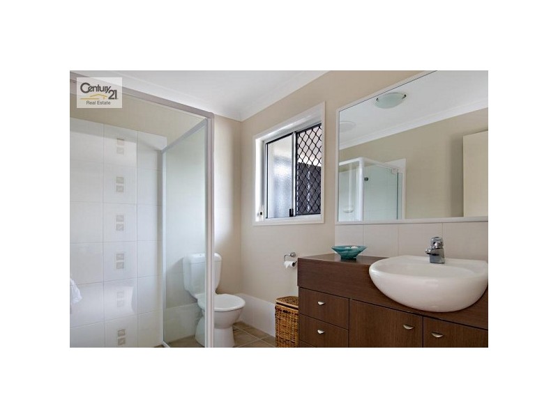 30 Sailfish Drive, Mountain Creek QLD 4557