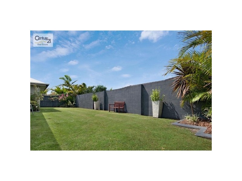 30 Sailfish Drive, Mountain Creek QLD 4557