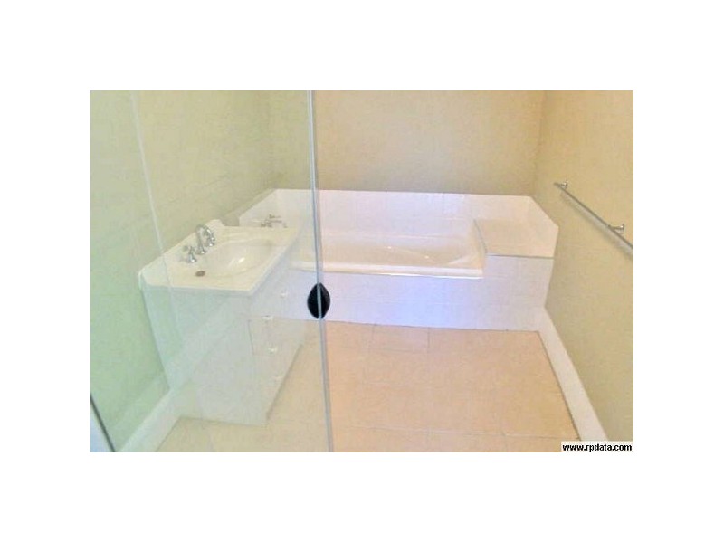 143 SMITH ROAD, Woodridge QLD 4114