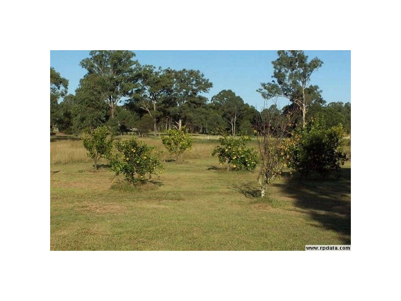 13 Smailes Road, North Maclean QLD 4280