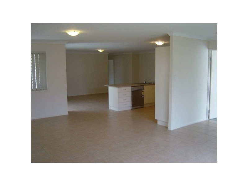 35 Mark Lane, Waterford West QLD 4133