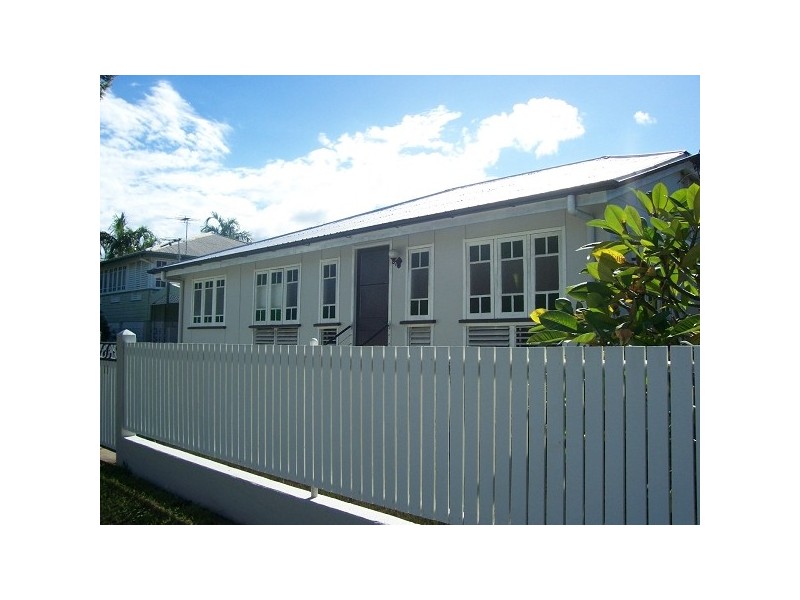 Railway Estate QLD 4810