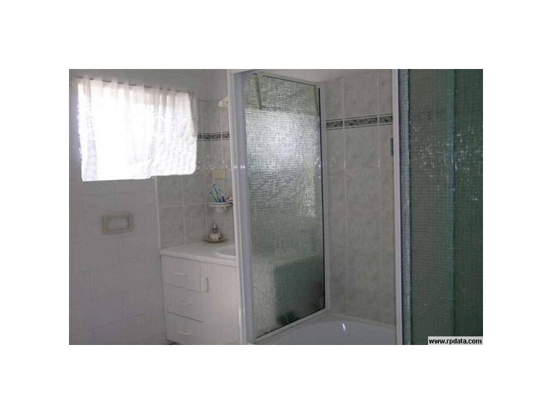 409 Charles Street, Kirwan QLD 4817