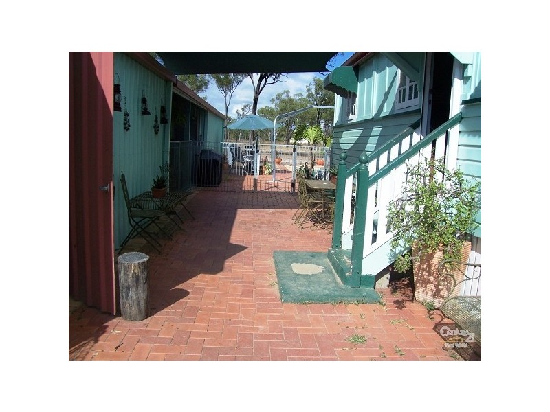 13 HOLSTEIN PLACE, Black River QLD 4818