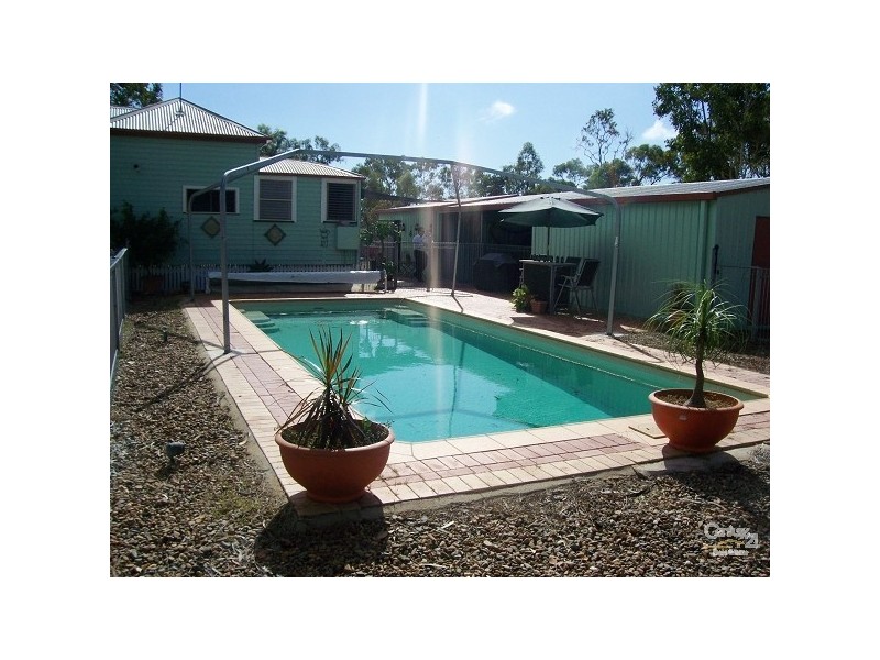 13 HOLSTEIN PLACE, Black River QLD 4818