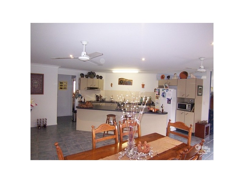 56 Riverbend Dr, Douglas QLD 4814