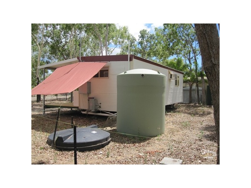 8 PAVIA STREET, Nome QLD 4816