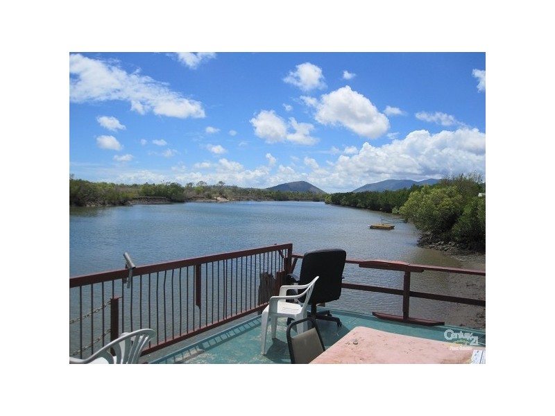 8 PAVIA STREET, Nome QLD 4816