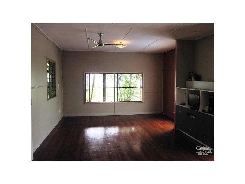 Saunders Beach QLD 4818