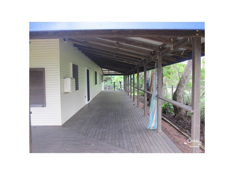 Saunders Beach QLD 4818