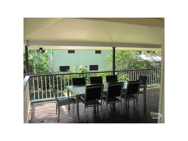 19 SECOND ST, Railway Estate QLD 4810