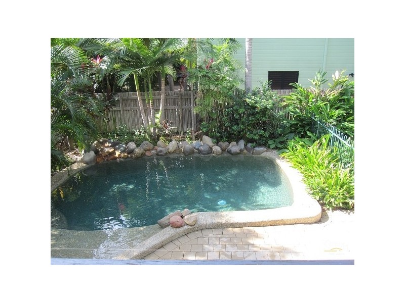 19 SECOND ST, Railway Estate QLD 4810