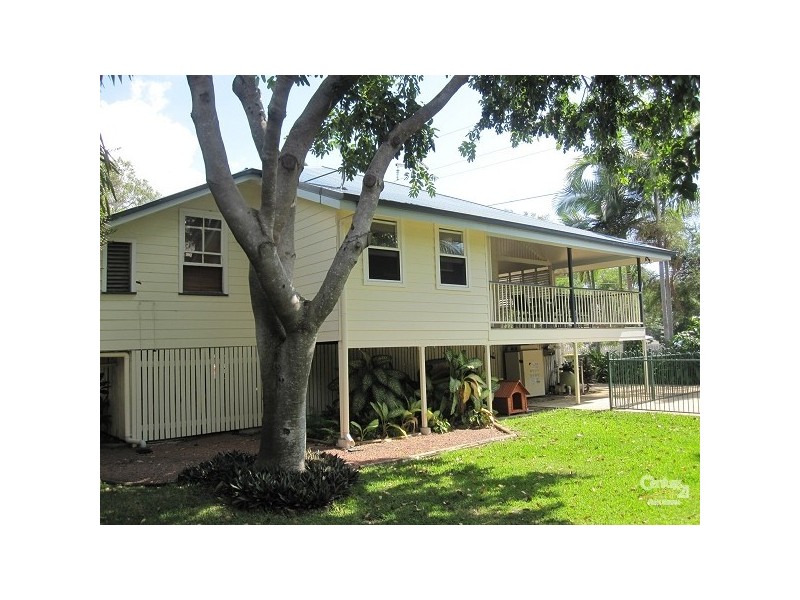 19 SECOND ST, Railway Estate QLD 4810