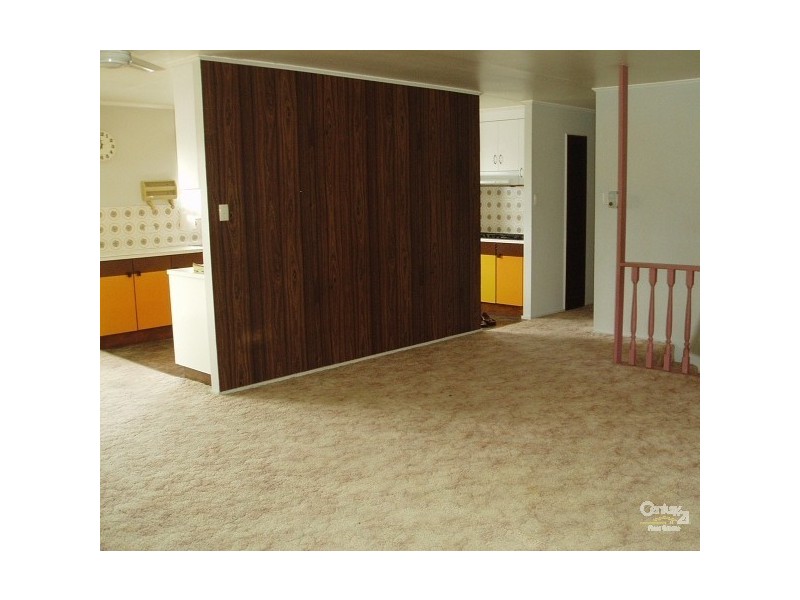 29 Crocker St, Kirwan QLD 4817