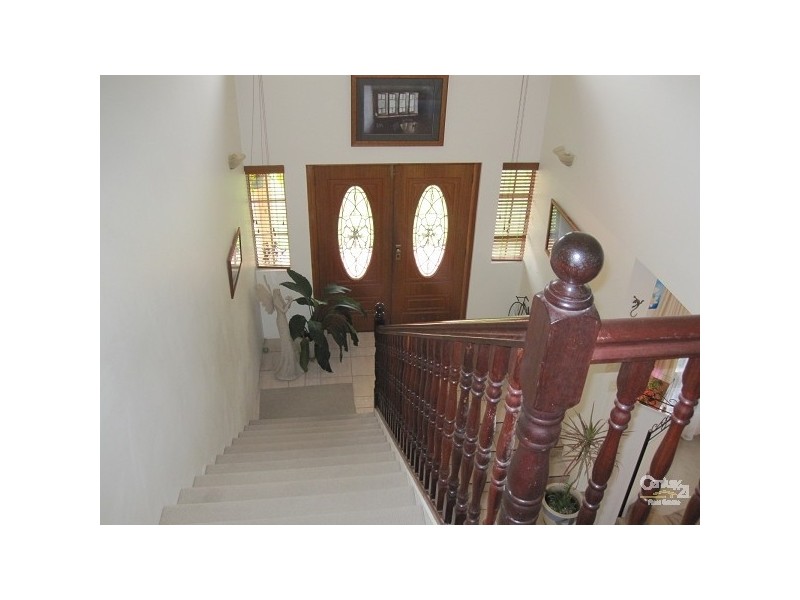 14 BAY STREET, Pallarenda QLD 4810