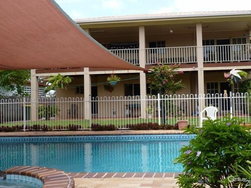 14 BAY STREET, Pallarenda QLD 4810