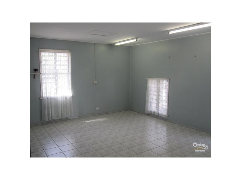 42 CHANDLER ST, Garbutt QLD 4814