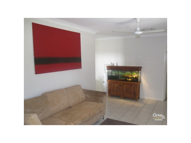 Bushland Beach QLD 4818