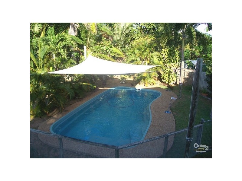 5 HERALD ST, Rowes Bay QLD 4810