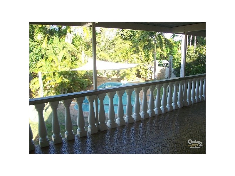 5 HERALD ST, Rowes Bay QLD 4810