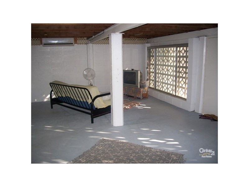 5 HERALD ST, Rowes Bay QLD 4810