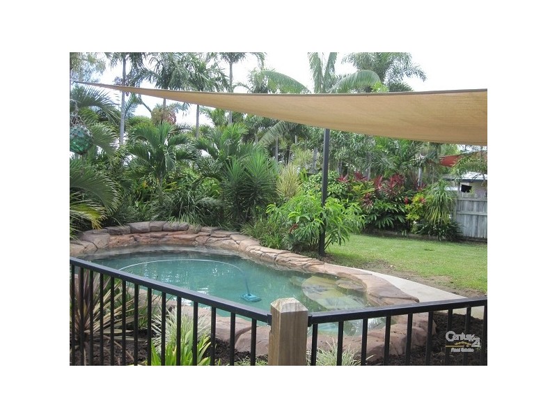 16 LOMOND ST, Kirwan QLD 4817