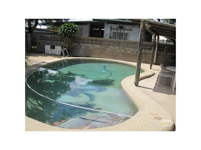 1 GILLIAT ST, Wulguru QLD 4811