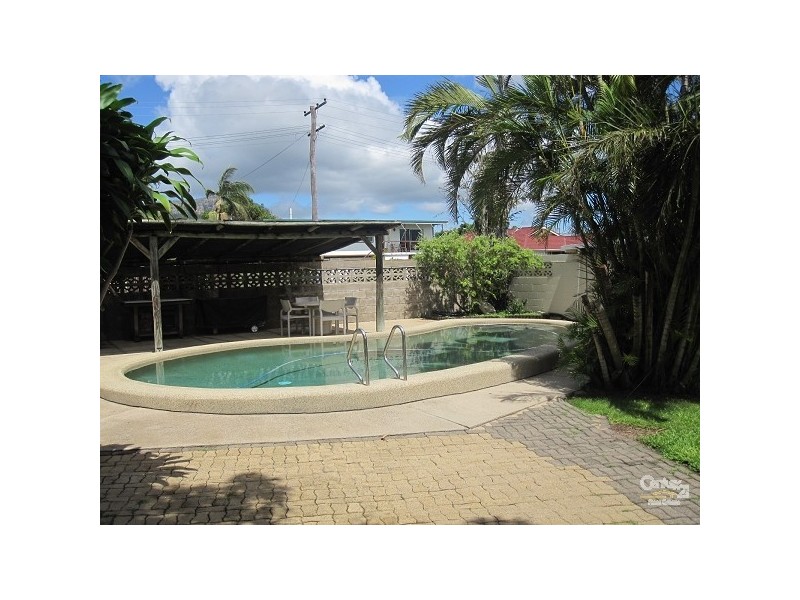 1 GILLIAT ST, Wulguru QLD 4811