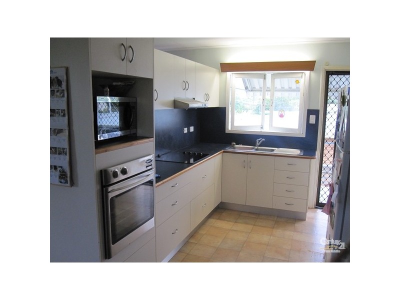 19 CROSSLAND CRT, Kirwan QLD 4817